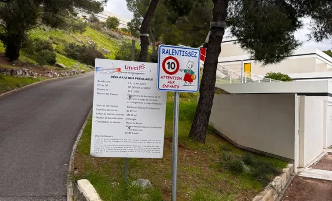 marquage signalisation routiere 83 13 pour copropriété, Toulon, MSR83.13